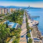 Stylish Newly Renovated Flat, 250 Meters From The Beach, Location With Free Parking